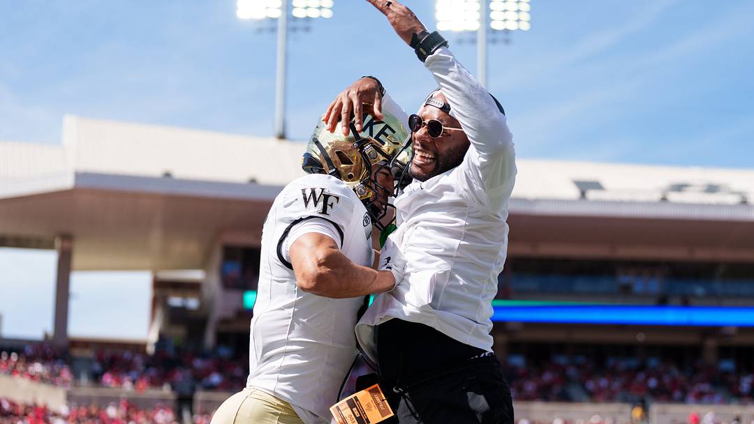 Sep 26, 2026; Louisville, Kentucky, USA; Wake Forest Demon Deacons wide receiver Carlos Hernandez (8) celebrates after scoring a touchdown against the Louisville Cardinals at L&N Federal Credit Union Stadium. Mandatory Credit: Chris Carter-Imagn Images Sep 26, 2026; Louisville, Kentucky, USA; Wake Forest Demon Deacons wide receiver Carlos Hernandez (8) celebrates after scoring a touchdown against the Louisville Cardinals at L&N Federal Credit Union Stadium. Mandatory Credit: Chris Carter-Imagn Images
