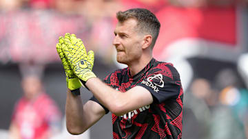 Lukas Hradecky zieht es nach Monaco