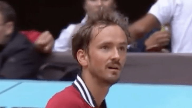 Daniil Medvedev Had Funny Conversation With Umpire About Madrid Open Roof