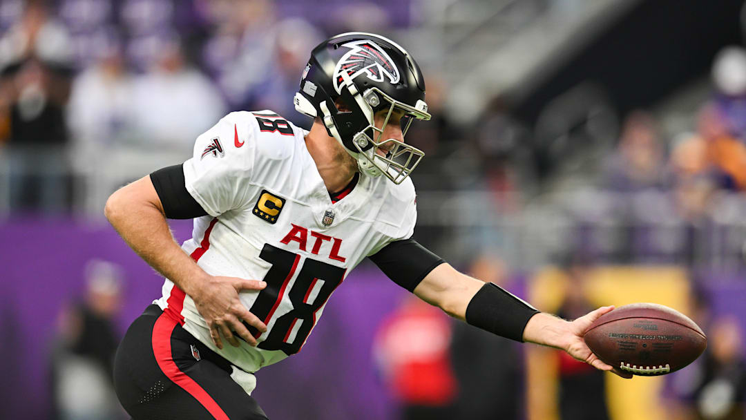 Dec 8, 2024; Minneapolis, Minnesota, USA; Atlanta Falcons quarterback Kirk Cousins (18) warms up before the game against the Minnesota Vikings at U.S. Bank Stadium. Mandatory Credit: Jeffrey Becker-Imagn Images