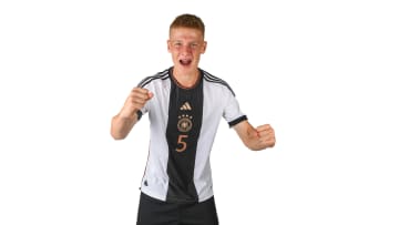 Maximilian Herwerth bleibt dem VfB treu