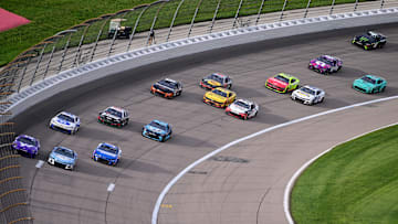 Kansas Speedway, NASCAR