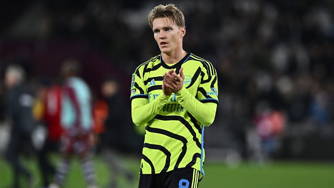 当阿森纳希望马丁·厄德高伤愈复出时