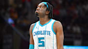 Los Lakers cancelaron el cambio con los Charlotte Hornets por Mark Williams ya que el centro no pasó las pruebas físicas