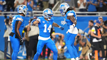 Chicago Bears v Detroit Lions