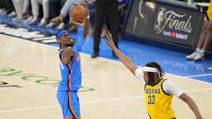 The Thunder are favored on the road in Game 3. 