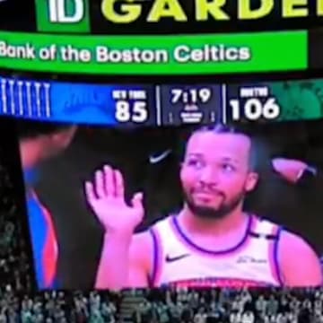 Brunson self-deprecatingly waved to the Celtics crowd on the Jumbotron. 