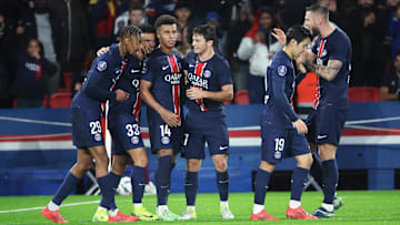 Paris Saint-Germain v RC Strasbourg Alsace - Ligue 1 McDonald's