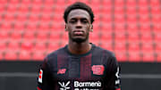 Ernest Poku soll bei Bayer Leverkusen eine ähnliche Entwicklung wie Jeremie Frimpong nehmen. 