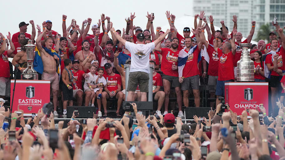 The Florida Panthers celebrate during the 2024 Stanley Cup victory parade.  | Jim Rassol-Imagn Images