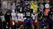 TCU Horned Frogs quarterback Josh Hoover (10) throws the ball during the second half against the Cincinnati Bearcats at Amon G. Carter Stadium.