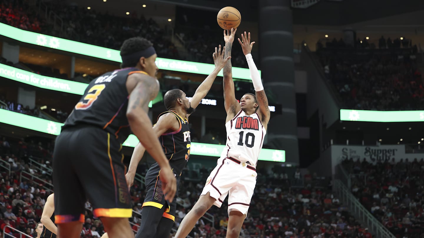 How Can Kevin Durant Help His Young Teammates Improve?