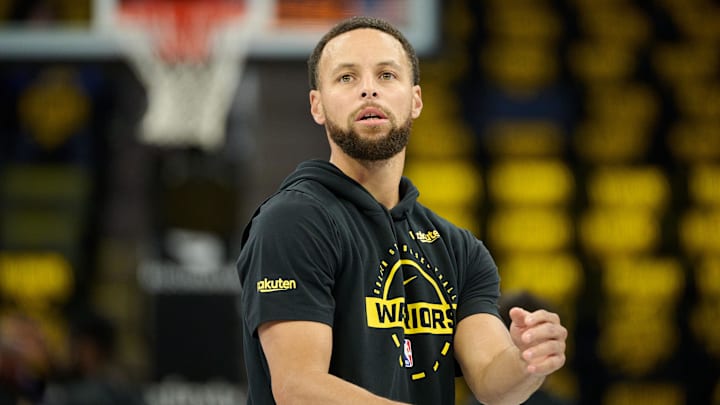 Golden State Warriors guard Stephen Curry is a great prop target on Monday.