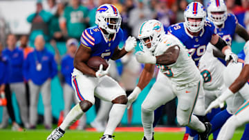 Buffalo Bills v Miami Dolphins