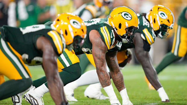 Green Bay Packers defensive tackle Keith Randolph (center) lines up during the second half against the New York Jets.