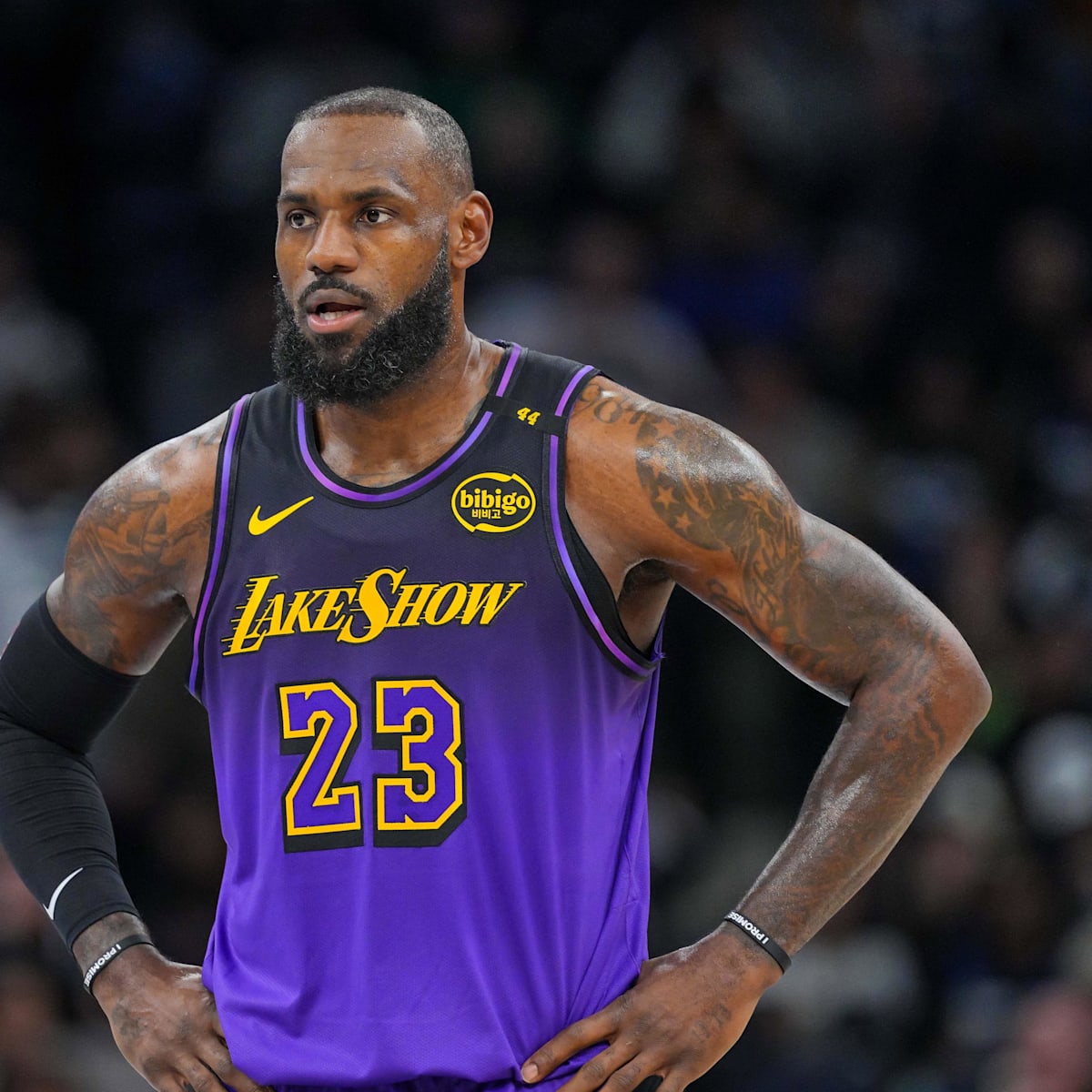 Where is lebron james tonight top