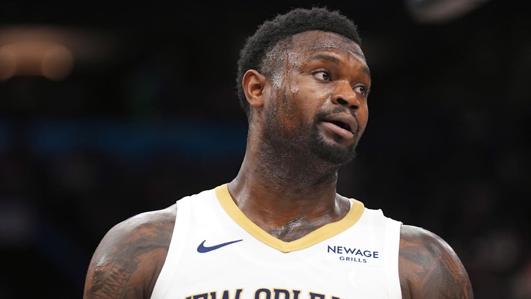 Mar 6, 2026; Phoenix, Arizona, USA; New Orleans Pelicans forward Zion Williamson (1) looks on against the Phoenix Suns during the second half at Mortgage Matchup Center. Mandatory Credit: Joe Camporeale-Imagn Images