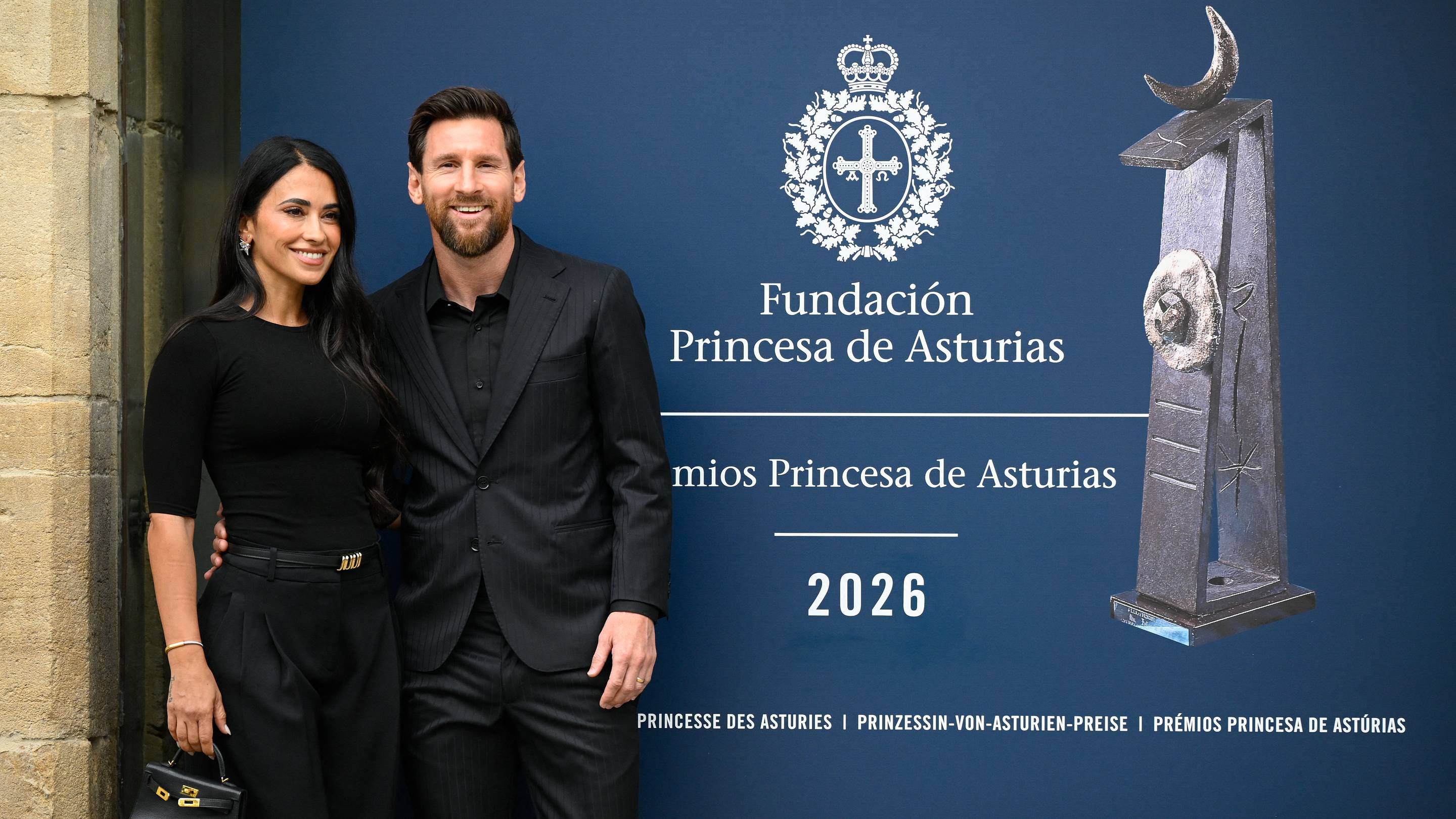 Barcelona legend Lionel Messi returns to Spain for prestigious royal honor in Oviedo