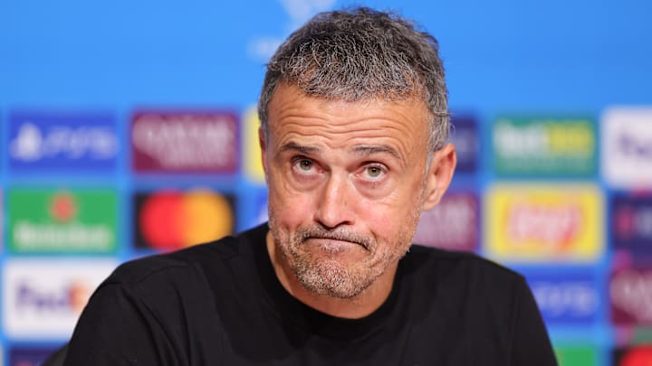 Luis Enrique - Paris Saint-Germain Luis Enrique - Paris Saint-Germain