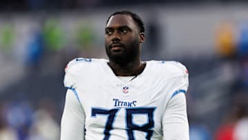 Tennessee Titans v Los Angeles Chargers