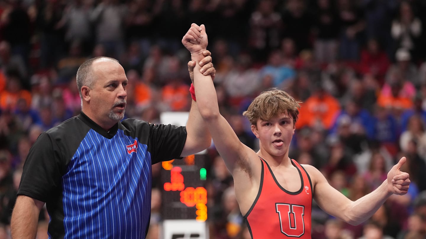 Wrestling elite shine at 2024 National High School Recruiting Showcase