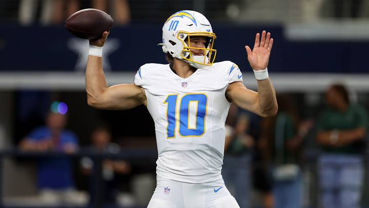 Los Angeles Chargers v Dallas Cowboys