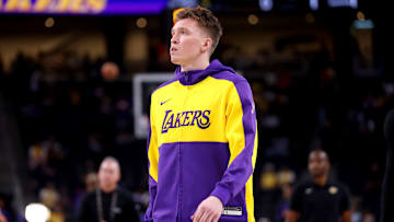 Phoenix Suns v Los Angeles Lakers