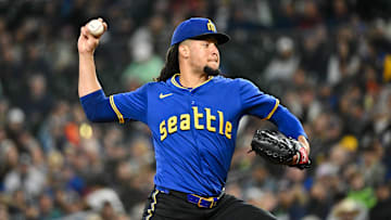 Seattle Mariners pitcher Luis Castillo