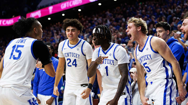  Kentucky Wildcats guard Collin Chandler (5), guard Denzel Aberdeen (1) and center Malachi Moreno (24) 