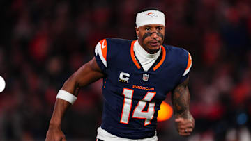 Cleveland Browns v Denver Broncos