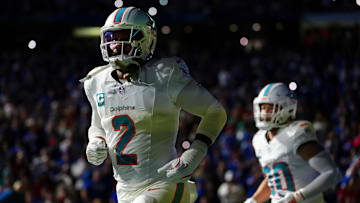 Miami Dolphins v Buffalo Bills