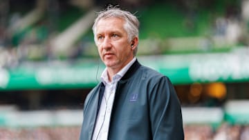 Frank Baumann wird einen neuen Trainer für Schalke 04 finden müssen.