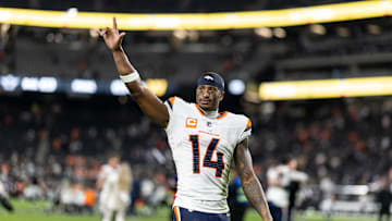 Denver Broncos v Las Vegas Raiders