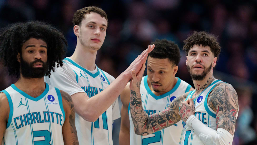 Sacramento Kings v Charlotte Hornets