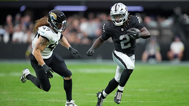 Las Vegas Raiders running back Ashton Jeanty start or sit