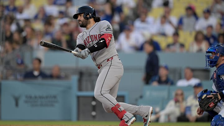 Bet the OVER in Diamondbacks vs. Cardinals on Friday night.