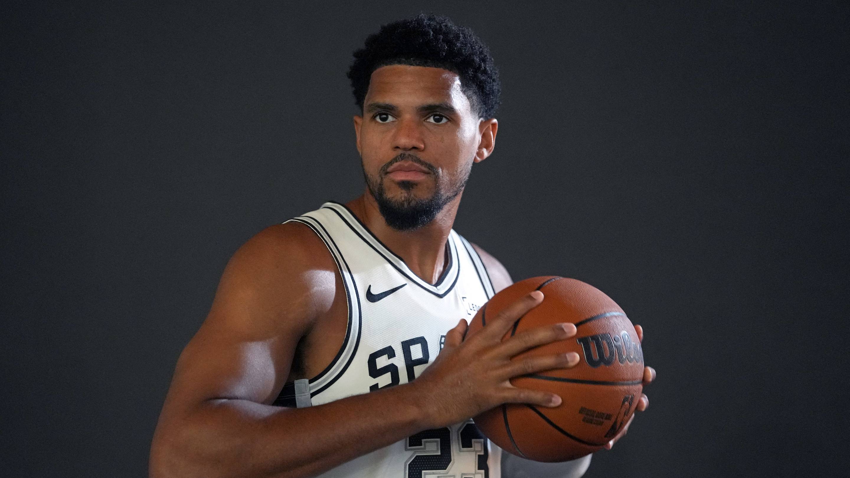 Why Did Tobias Harris Sign with Spurs This Offseason? 'To Win a Championship'