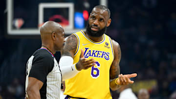 Los Angeles Lakers v Cleveland Cavaliers
