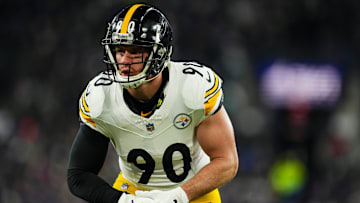 AFC Wild Card Playoffs: Pittsburgh Steelers v Baltimore Ravens