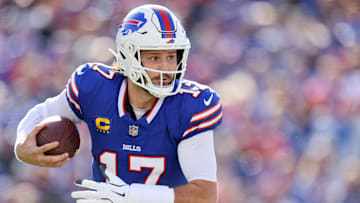 Miami Dolphins v Buffalo Bills