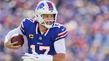 Miami Dolphins v Buffalo Bills