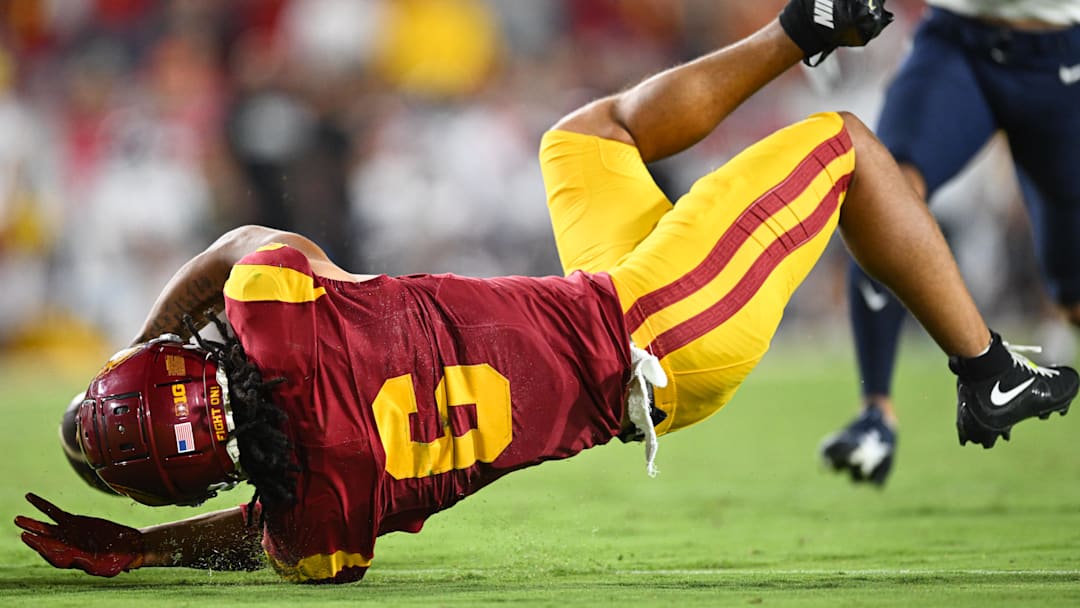 Sep 7, 2024; Los Angeles, California, USA; USC Trojans wide receiver Makai Lemon (6) misses a catch in the end zone against the Utah State Aggies during the second quarter at United Airlines Field at Los Angeles Memorial Coliseum