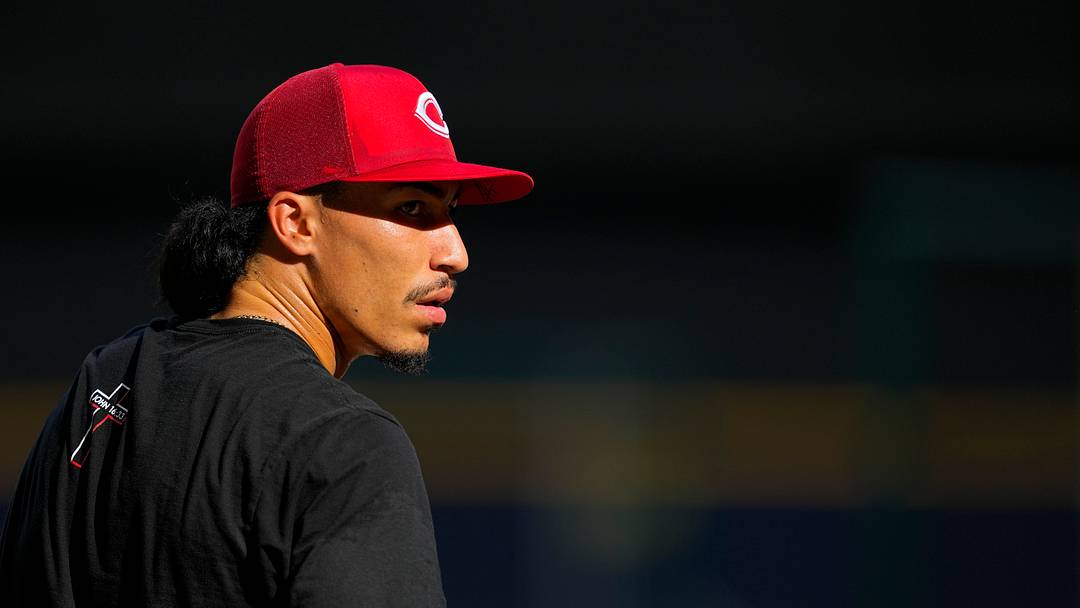 Jun 30, 2026; Milwaukee, Wisconsin, USA;  Cincinnati Reds second baseman Edwin Arroyo (2) looks on during batting practice prior to the game against the Milwaukee Brewers at American Family Field. Mandatory Credit: Jeff Hanisch-Imagn Images