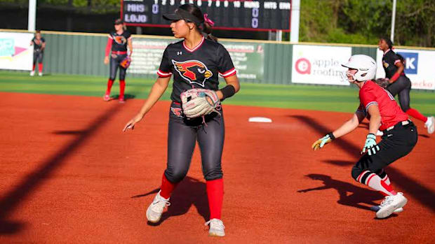 Melissa Lady Cardinals softball: Izzy Gonzales