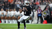 Geno Smith was booed during the Raiders’ loss to the Browns on Sunday.