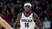 Gonzaga Bulldogs forward Graham Ike (15).