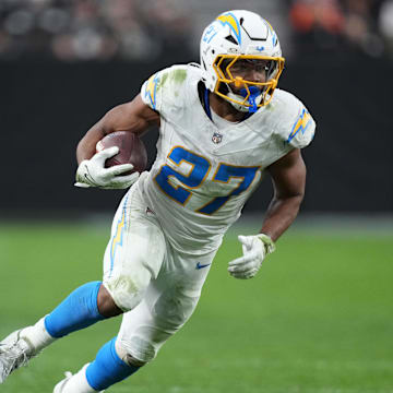 Los Angeles Chargers running back J.K. Dobbins