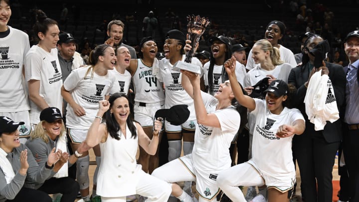The New York Liberty celebrate winning the Commissioner's Cup Championship game after defeating the Las Vegas Aces at Michelob Ultra Arena.