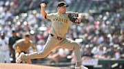 Sep 21, 2025; Chicago, Illinois, USA; San Diego Padres starting pitcher Michael King (34) pitches against the Chicago White Sox during the first inning at Rate Field. Mandatory Credit: Patrick Gorski-Imagn Images