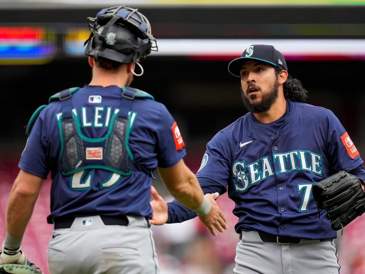How to Watch Game 1 of Series Between Seattle Mariners, Toronto Blue Jays